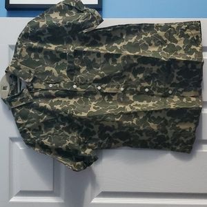 GAP Men Camouflage Button Down Shirt